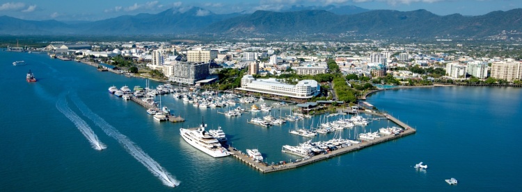 parking yacht reef