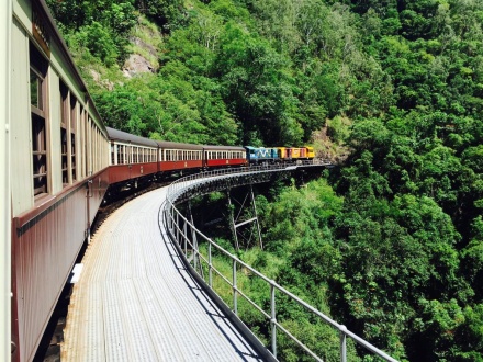 tourist train from cairns