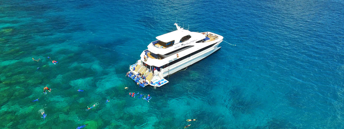 Cairns Evolution Full Day Outer Reef Cruise Package
